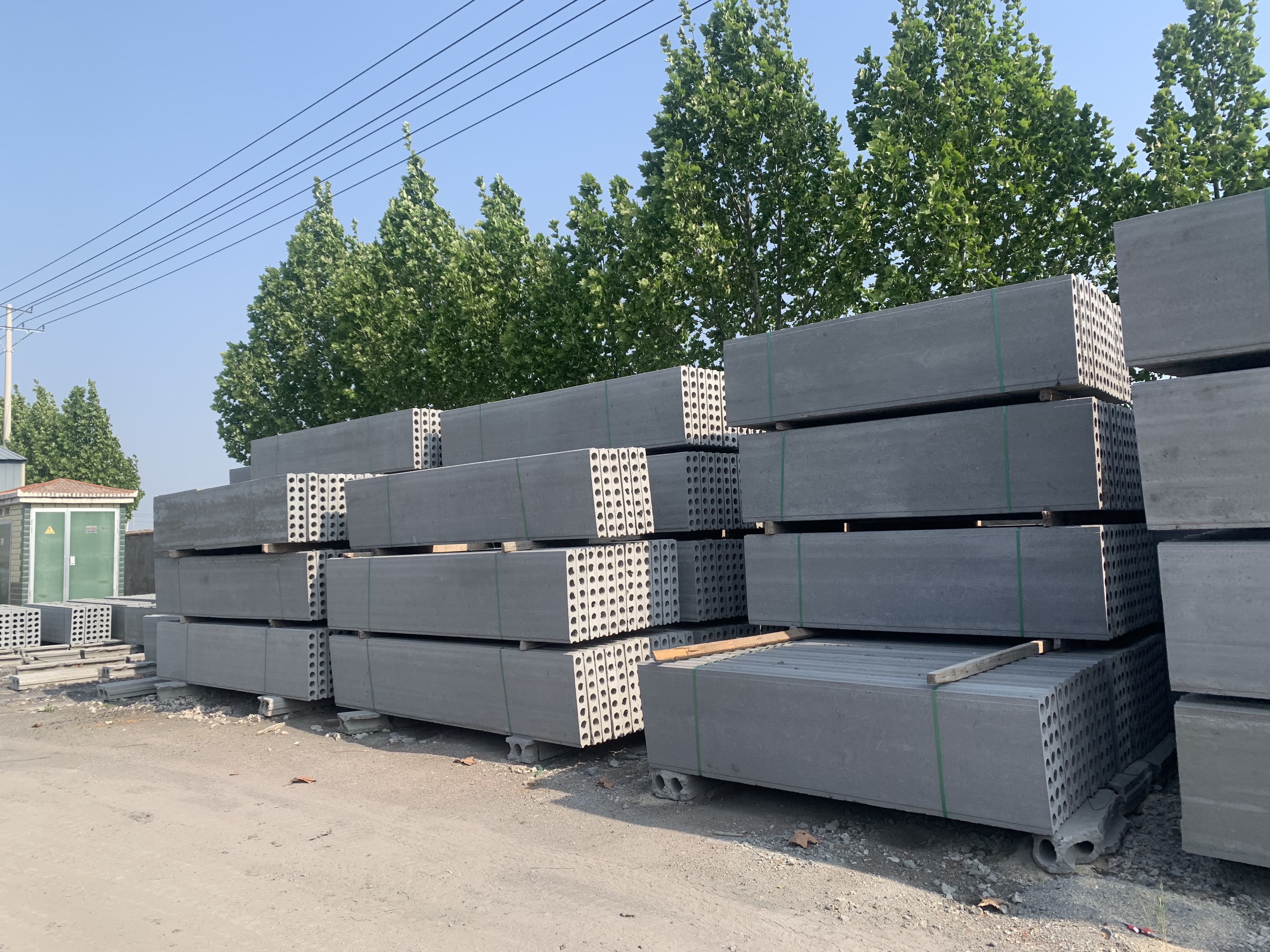 水泥爐渣板是什么材料？